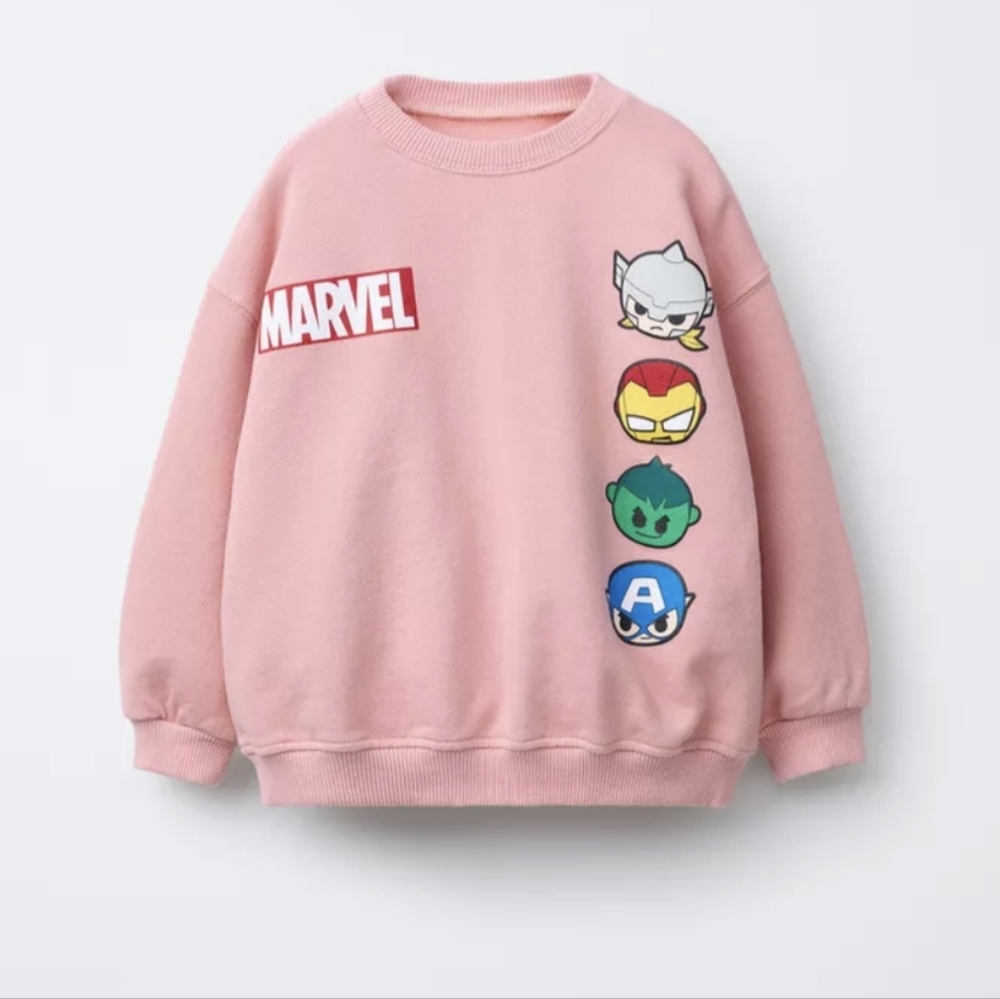 Zara Marvel Sweatshirt with Hero Icons Size 5 Nwt